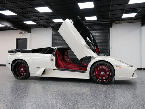 Used 2006 Lamborghini Murcielago Coupe image 16