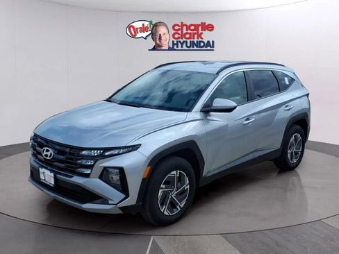 Used 2025 Hyundai Tucson Blue AWD/4WD image 1
