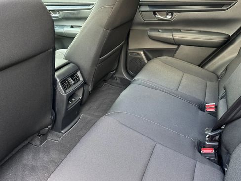 Used 2024 Honda CR-V Sport image 9