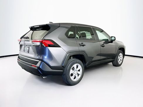 Used 2024 Toyota RAV4 LE image 9