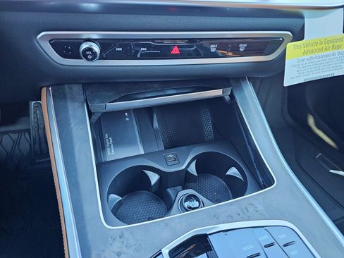 New 2026 BMW X5 xDrive40i w/ M Sport Package image 22