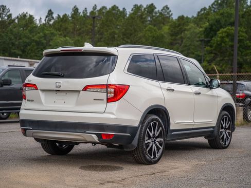 Used 2019 Honda Pilot Touring image 7