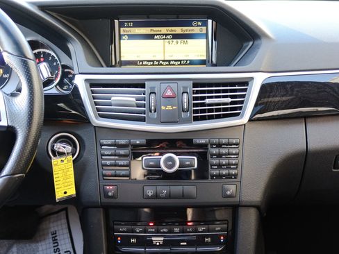 Used 2012 Mercedes-Benz E 350 4MATIC Sedan image 13