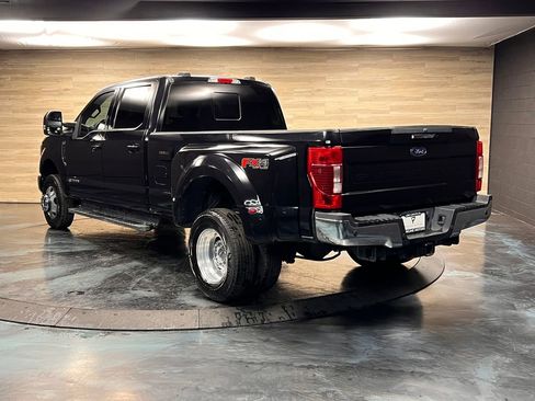 Used 2022 Ford F350 Lariat w/ Lariat Value Package AWD/4WD image 17
