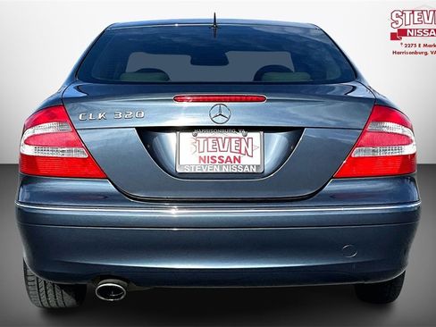 Used 2004 Mercedes-Benz CLK 320 Coupe image 5