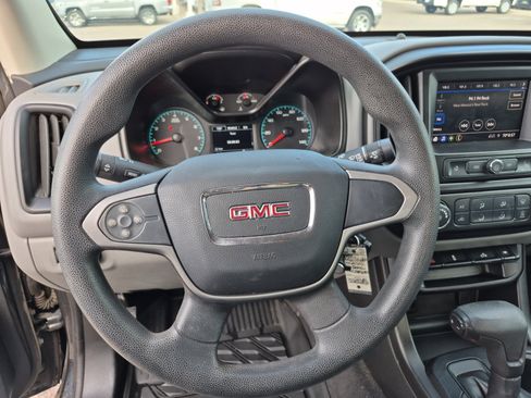 Used 2020 GMC Canyon 2WD Crew Cab w/ Convenience Package image 9