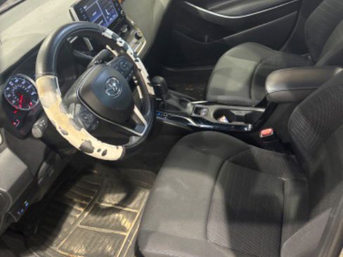 Used 2021 Toyota Corolla SE w/ SE Premium Package image 11