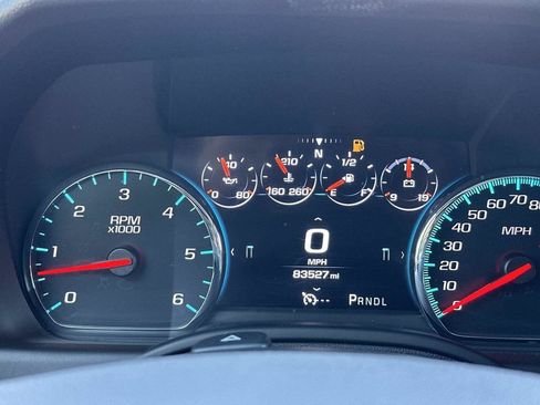 Used 2017 Chevrolet Tahoe LT AWD/4WD image 32