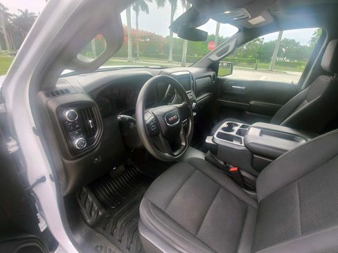 Used 2023 GMC Sierra 1500 Pro w/ Pro Value Package AWD/4WD image 12