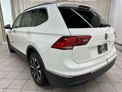 Used 2024 Volkswagen Tiguan S image 9