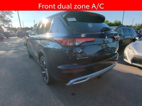 Used 2024 Mitsubishi Outlander SE AWD/4WD image 4