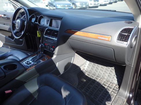 Used 2011 Audi Q7 TDI Premium Plus image 15