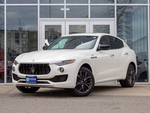 Used 2024 Maserati Levante GT Ultima AWD/4WD image 1