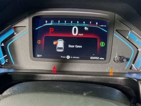 Used 2024 Honda Odyssey Elite image 12