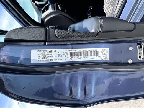 Used 2019 Jeep Grand Cherokee SRT AWD/4WD image 21