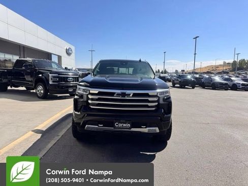 Used 2024 Chevrolet Silverado 1500 High Country AWD/4WD image 1