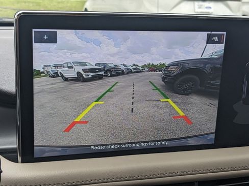 Used 2023 Lincoln Nautilus AWD w/ Premium Package image 26