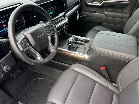 New 2026 Chevrolet Silverado 1500 RST w/ Safety Package AWD/4WD image 10
