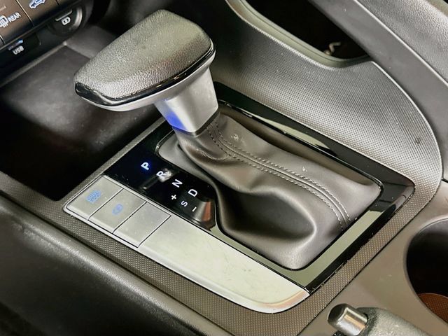 Used 2023 Hyundai Elantra SEL FWD image 18