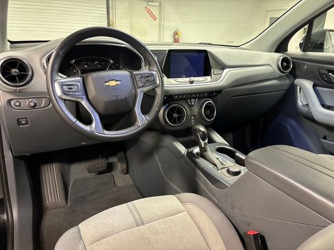 Used 2020 Chevrolet Blazer LT image 27