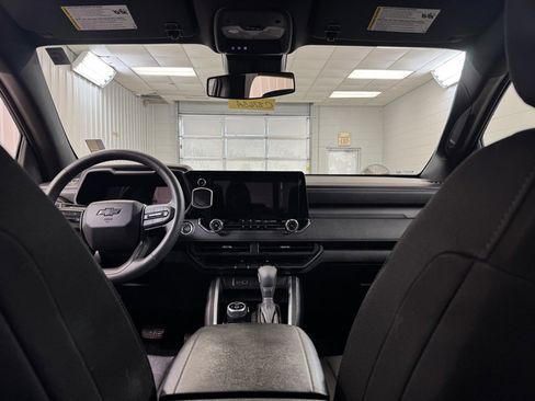 Used 2024 Chevrolet Colorado Trail Boss w/ Advanced Trailering Package image 21