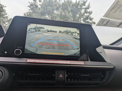 New 2026 Toyota Prius Plug-In Hybrid image 18