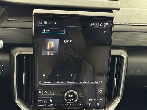 New 2026 GMC Acadia Elevation w/ Elevation Premium Package image 18