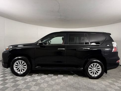 Used 2023 Lexus GX 460 Premium w/ Premium Plus Package AWD/4WD image 3