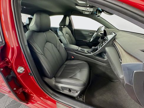 Used 2022 Toyota Avalon XLE image 27