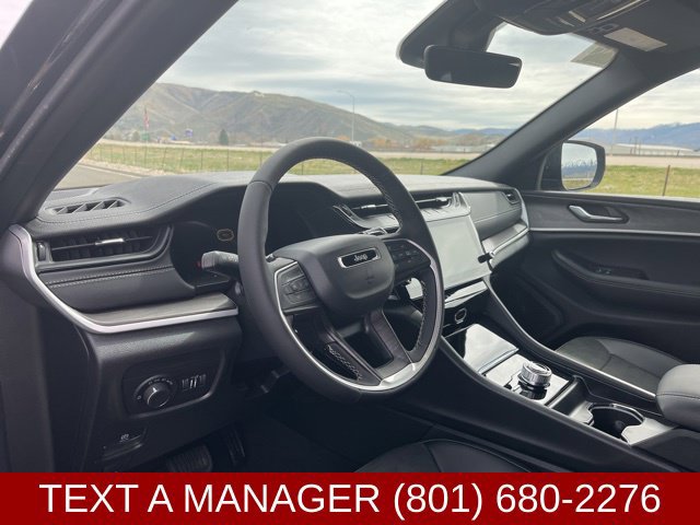 New 2026 Jeep Grand Cherokee Altitude AWD/4WD image 12