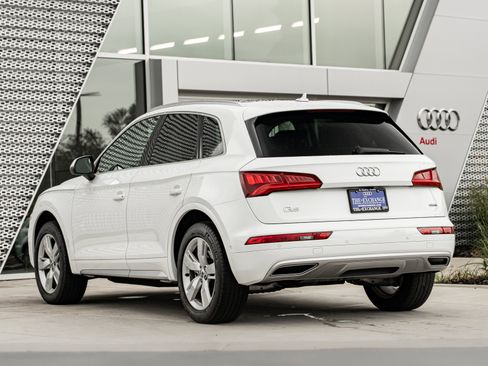 Used 2019 Audi Q5 Prestige w/ Prestige Package AWD/4WD image 5