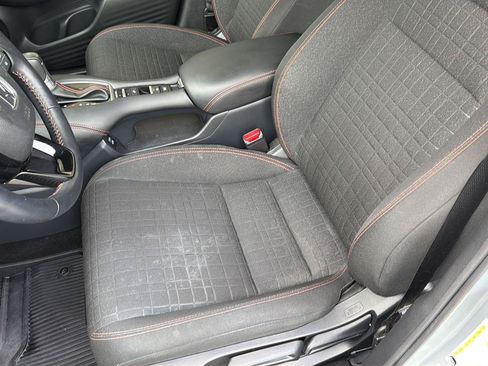 Used 2025 Honda HR-V Sport image 29