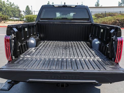 Used 2024 Toyota Tundra Platinum AWD/4WD image 9