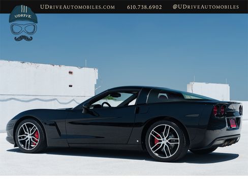 Used 2006 Chevrolet Corvette Coupe w/ Preferred Equipment Group RWD image 20