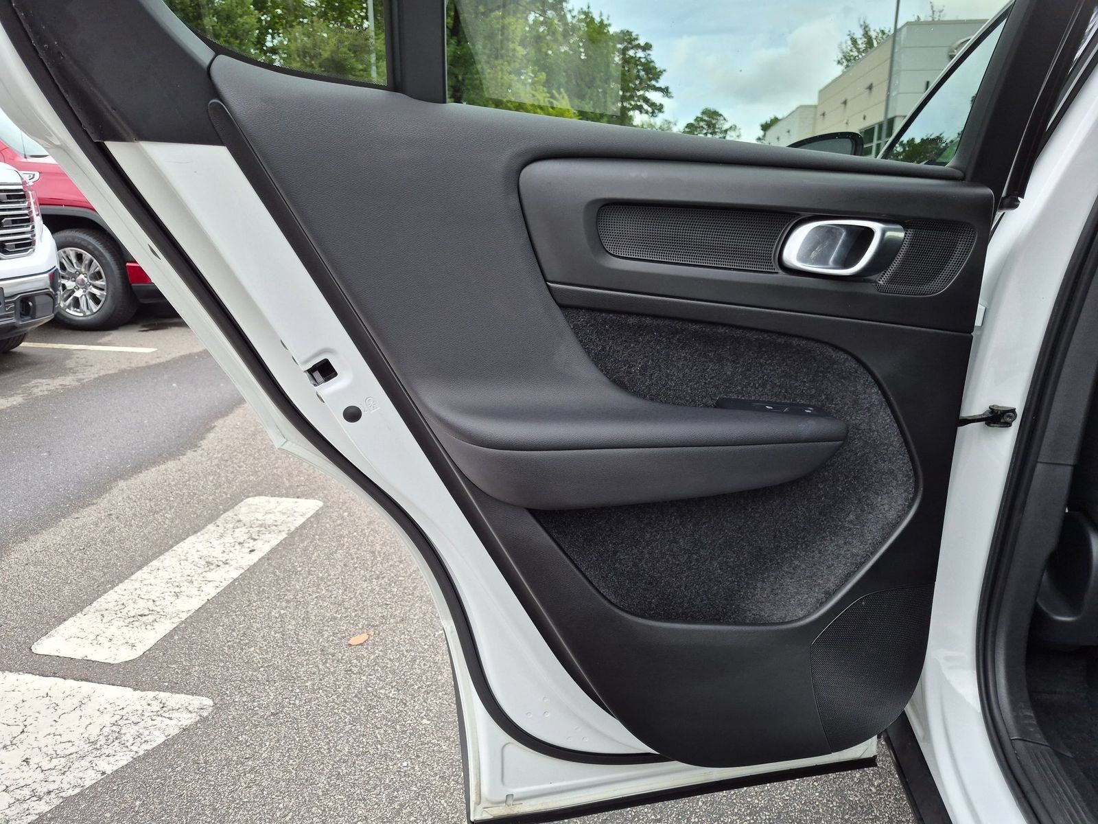 Used 2023 Volvo C40 P8 Recharge Ultimate w/ Protection Package Premier AWD/4WD image 26