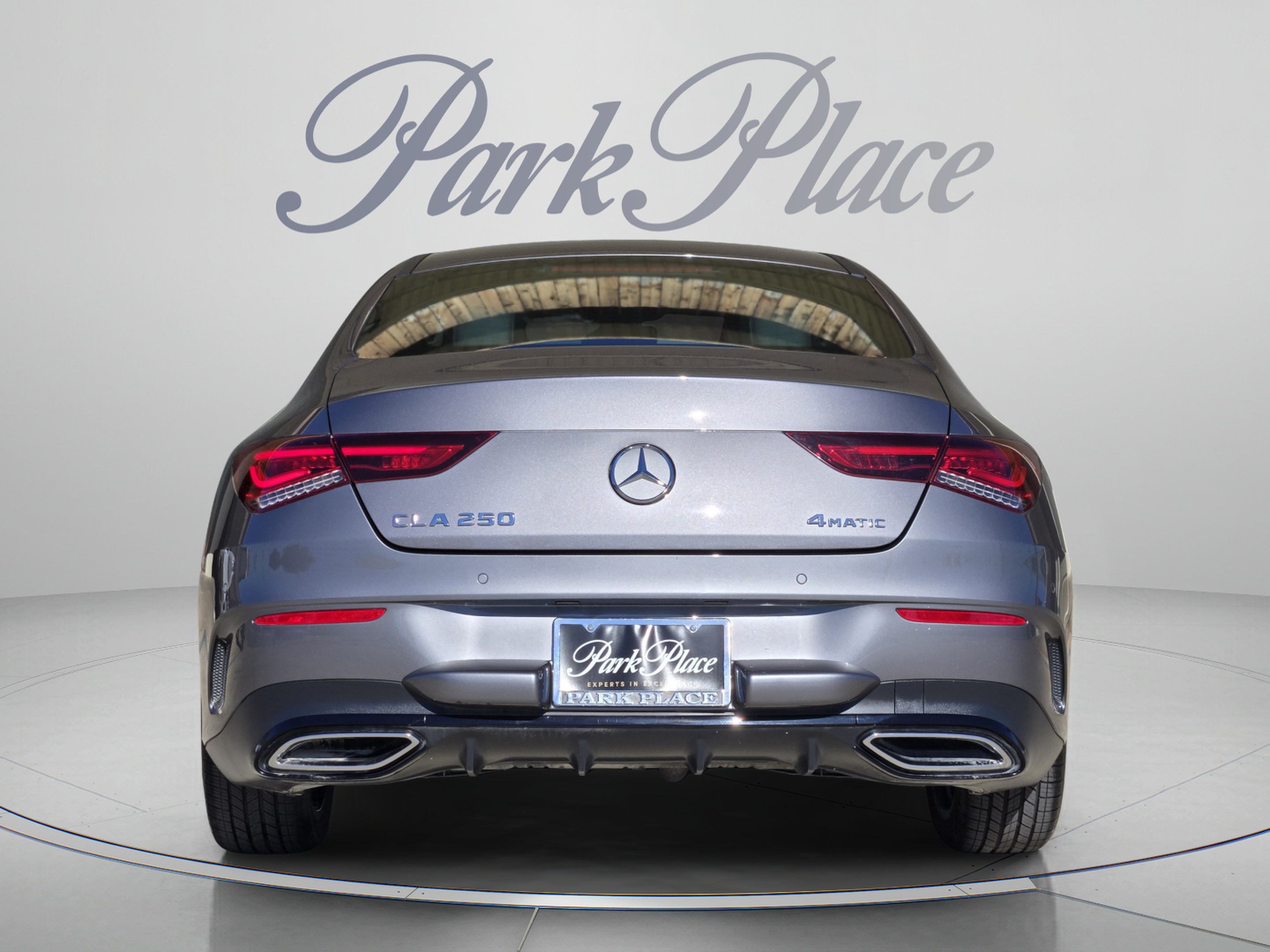 Used 2023 Mercedes-Benz CLA 250 4MATIC image 4