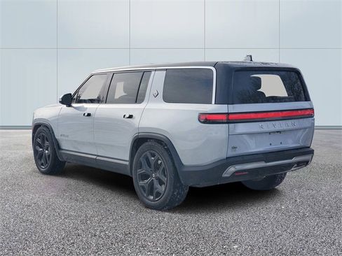 Used 2024 Rivian R1S Adventure image 6