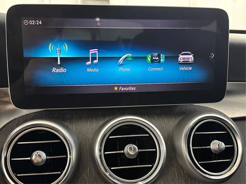 Used 2020 Mercedes-Benz C 300 4MATIC Sedan image 19