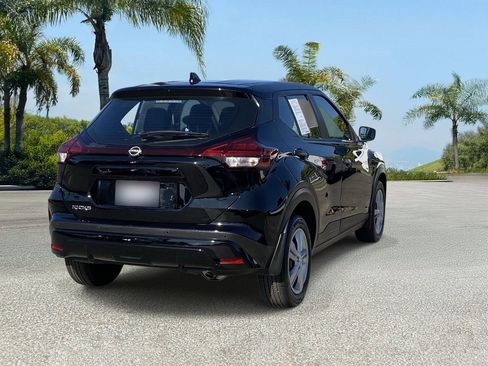 Certified 2024 Nissan Kicks S FWD image 5