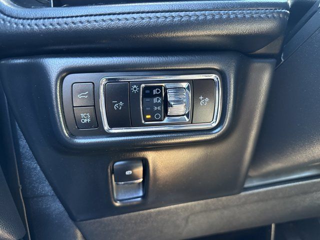 Used 2023 Lincoln Nautilus FWD w/ Premium Package image 24