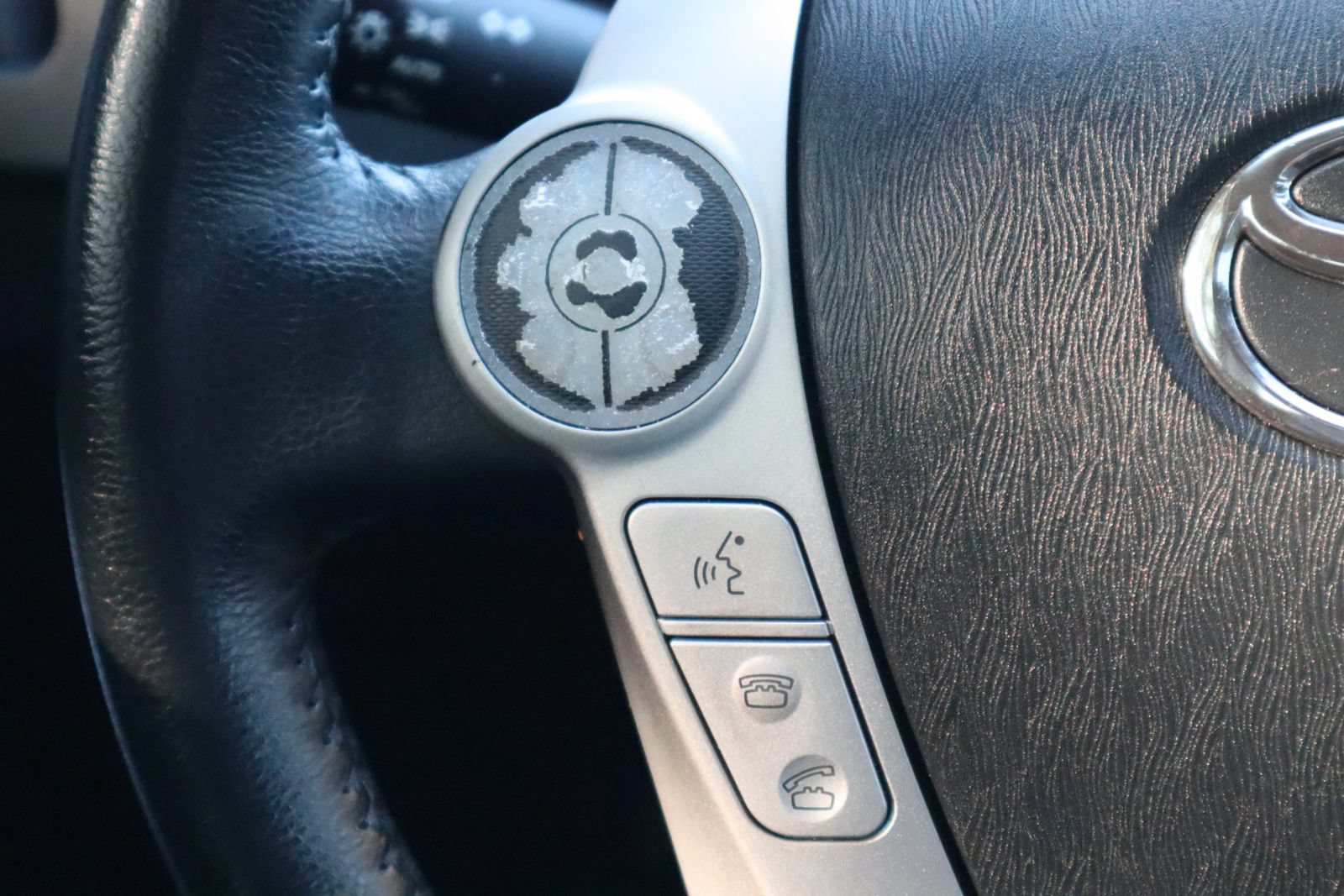 Used 2013 Toyota Prius Four FWD image 25