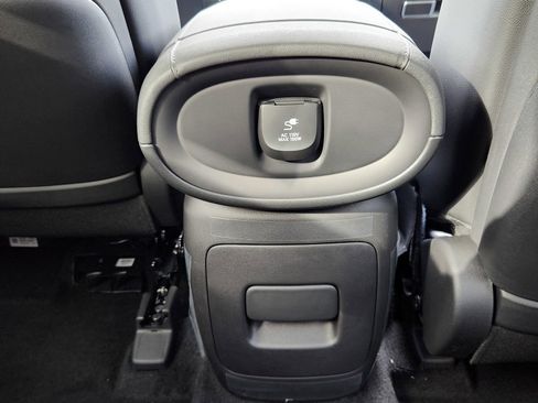 New 2026 Hyundai Palisade Limited image 18