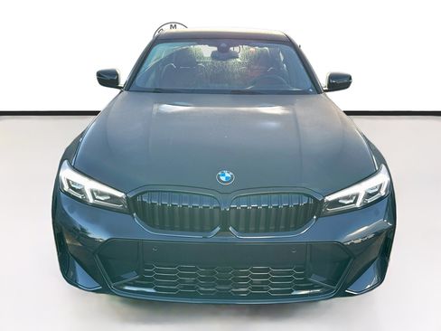New 2026 BMW 330i Sedan w/ M Sport Package RWD image 2