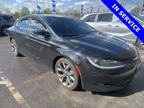 Used 2016 Chrysler 200 S w/ Navigation & Sound Group I FWD image 1