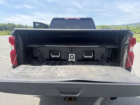 Used 2024 Chevrolet Silverado 2500 LT w/ Convenience Package AWD/4WD image 27