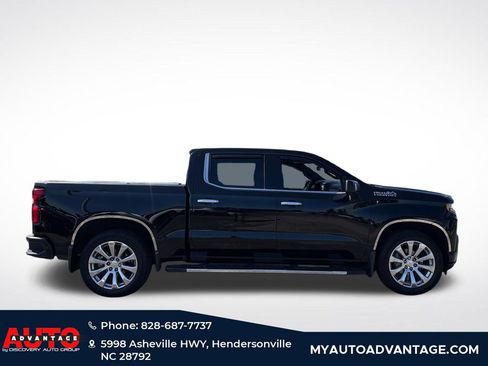 Used 2019 Chevrolet Silverado 1500 High Country w/ Technology Package AWD/4WD image 2