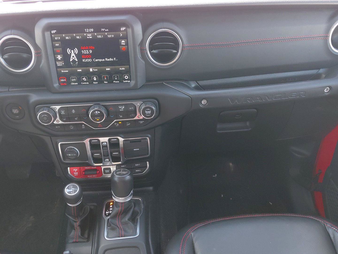 Used 2020 Jeep Wrangler Unlimited Rubicon AWD/4WD image 37