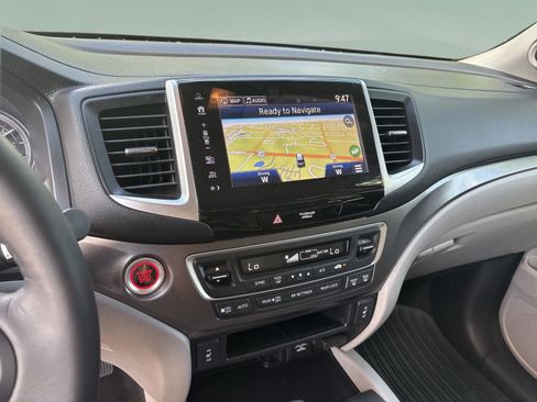 Certified 2017 Honda Pilot EX-L image 13