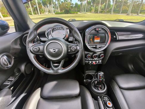 Used 2020 MINI Cooper S FWD image 24