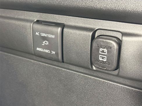 Used 2025 MAZDA CX-70 3.3 Turbo S w/ Premium Plus AWD/4WD image 40
